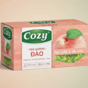 Với quy cách 40g/hộp và 36 hộp/thùng, trà túi lọc Cozy vị đào là lựa chọn tối ưu cho mua sỉ – sử dụng thường xuyên – phân phối số lượng lớn.